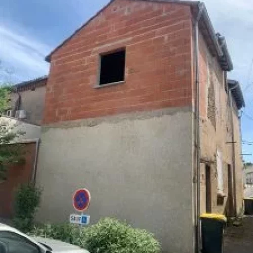 279751839_408181787845805_8683252647099485317_n-225x300