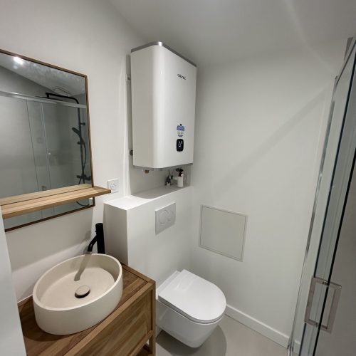 Transformation d’une dépendance maison en salle de sport avec douche toulouse 31 haute garonne (9)